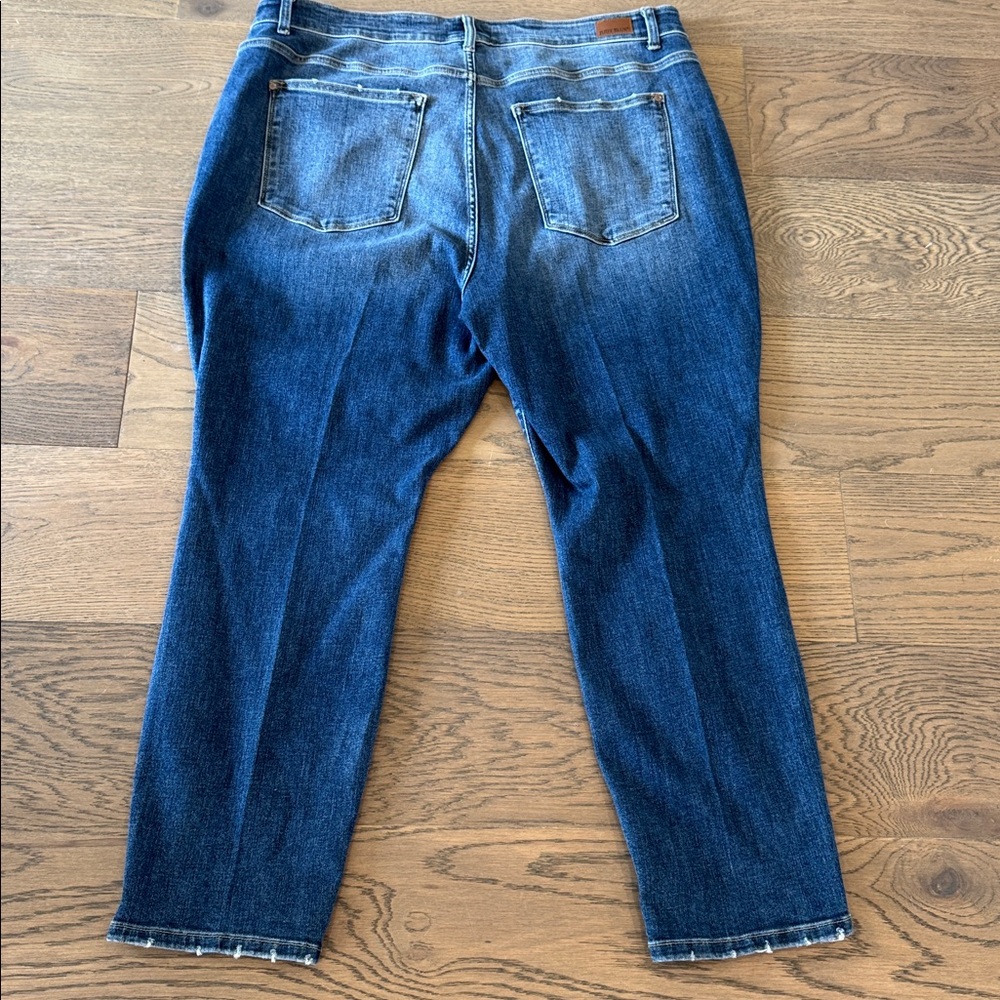 Judy Blue One Fine Day Boyfriend Fit Jeans Women’s 22W Non-Distressed Roomy Leg - Picture 9 of 16